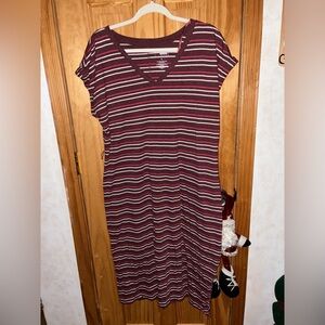 Sonoma women's midi V-Neck Striped T-shirt dress, size L, good for life.